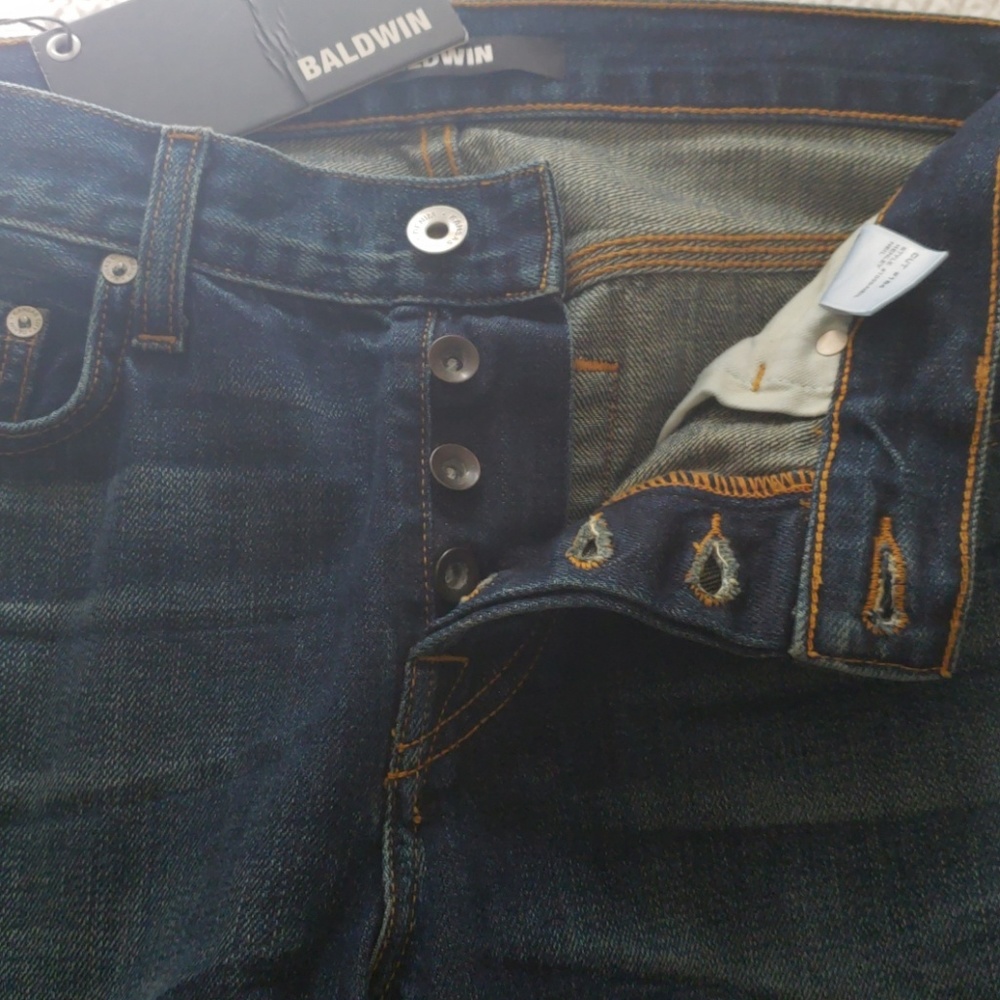 Jeans - Picture 3 of 5